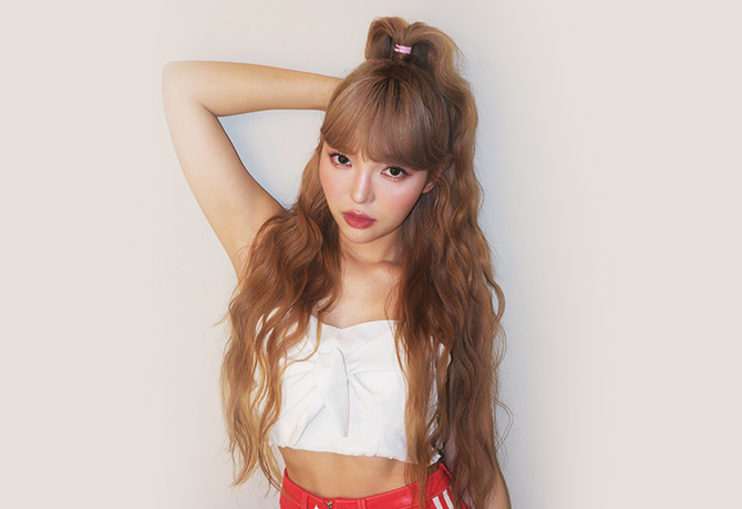 何美